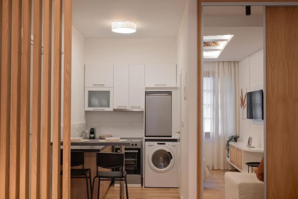 Boutique 27, Luxury Apartment. Ioannina Exterior photo